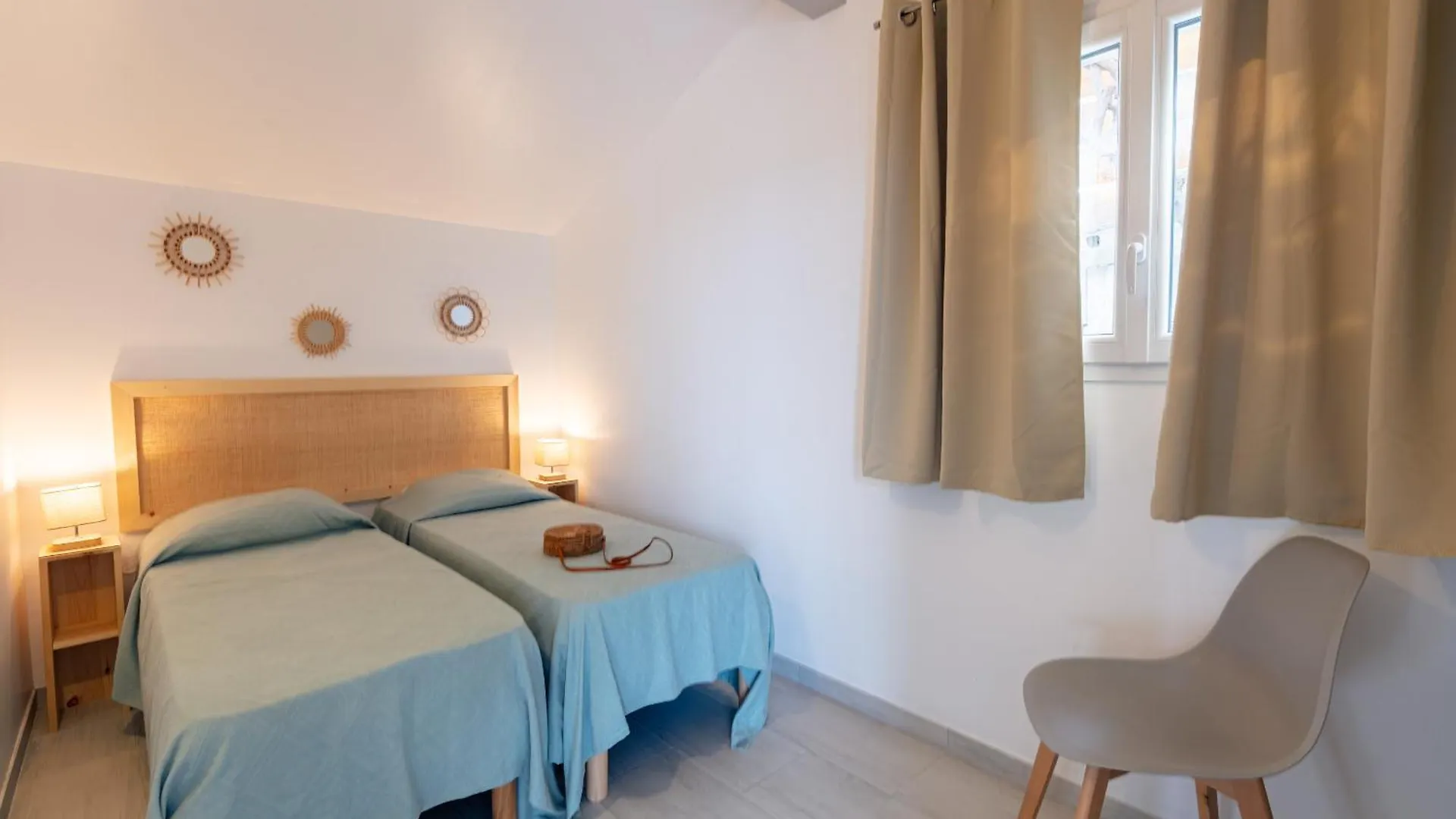 Mon Reve, Charmant Cabanon Les Pieds Dans L'Eau A La Madrague, Confortable Et Lumineux Villa Hyeres
